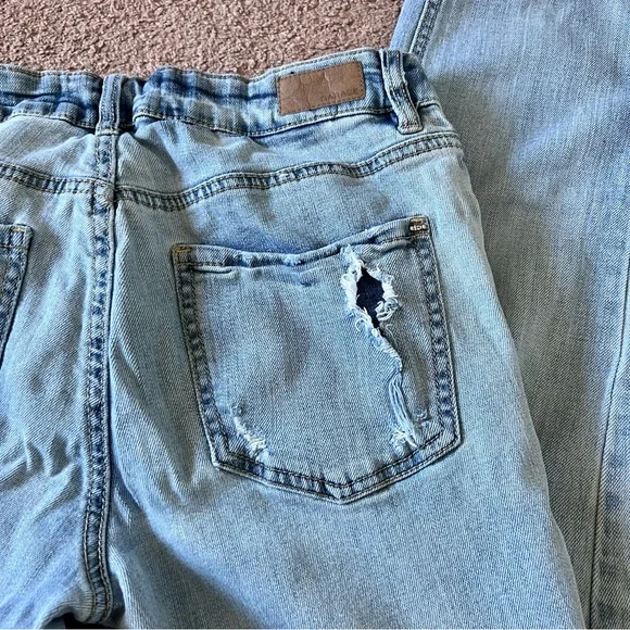 Garage Jeans - Picture 7 of 13